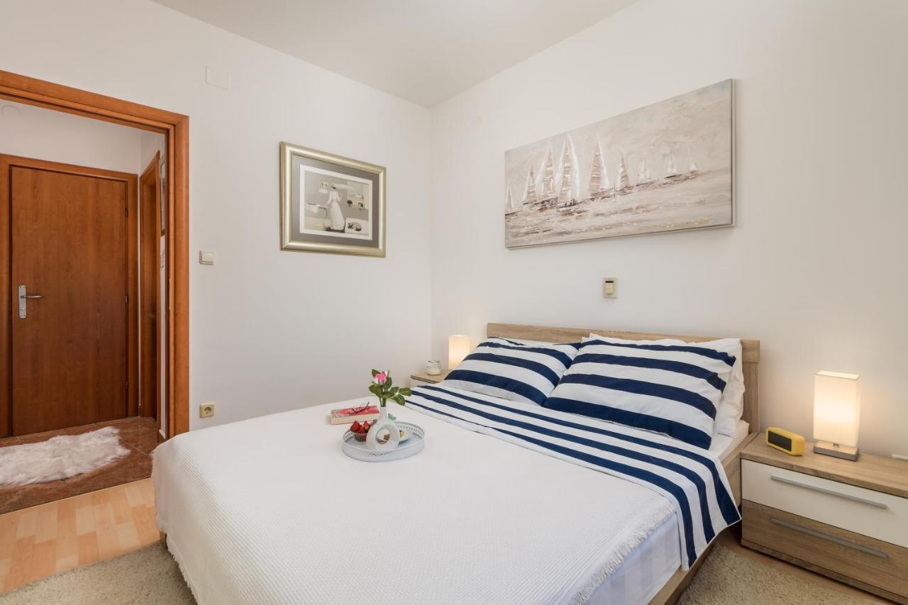 Light Summer Apartment With A Swimming Pool Opatija Eksteriør billede
