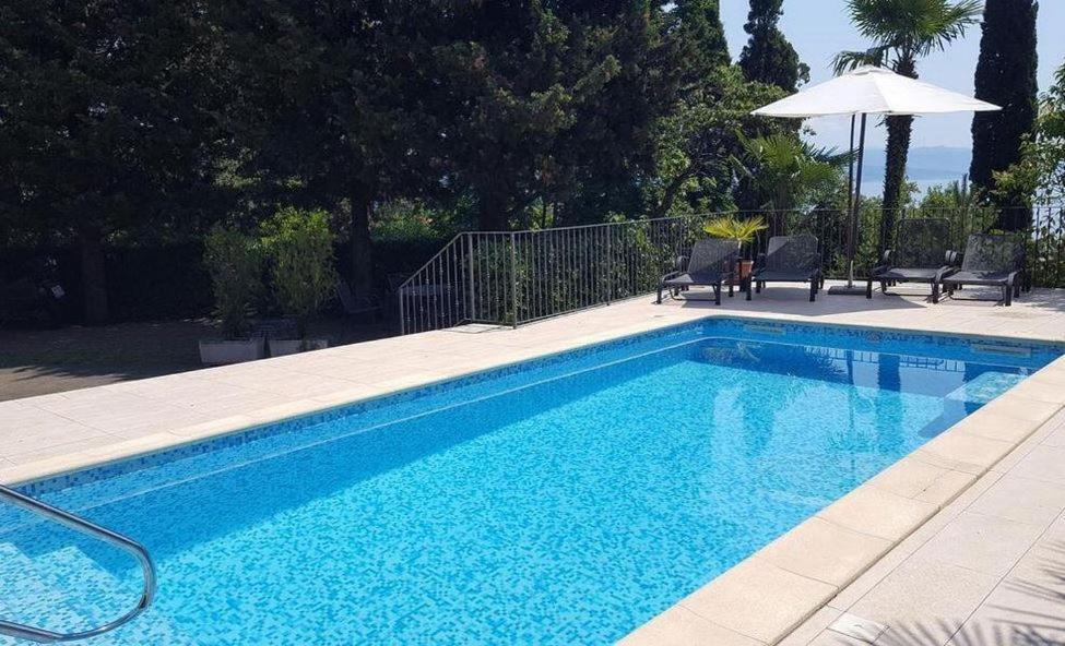 Light Summer Apartment With A Swimming Pool Opatija Eksteriør billede
